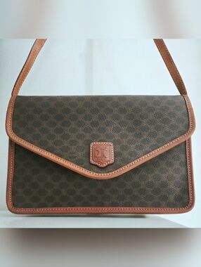 Authentic CELINE Macadam Pochette Clutch Crossbody Wallet WOC Shoulder Bag